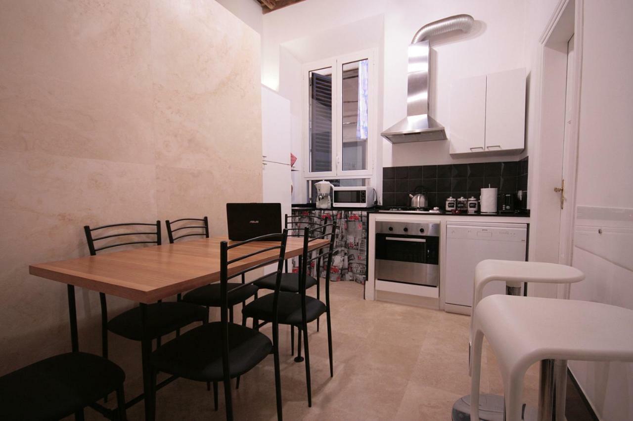 Trastevere 3 Bedrooms ローマ エクステリア 写真